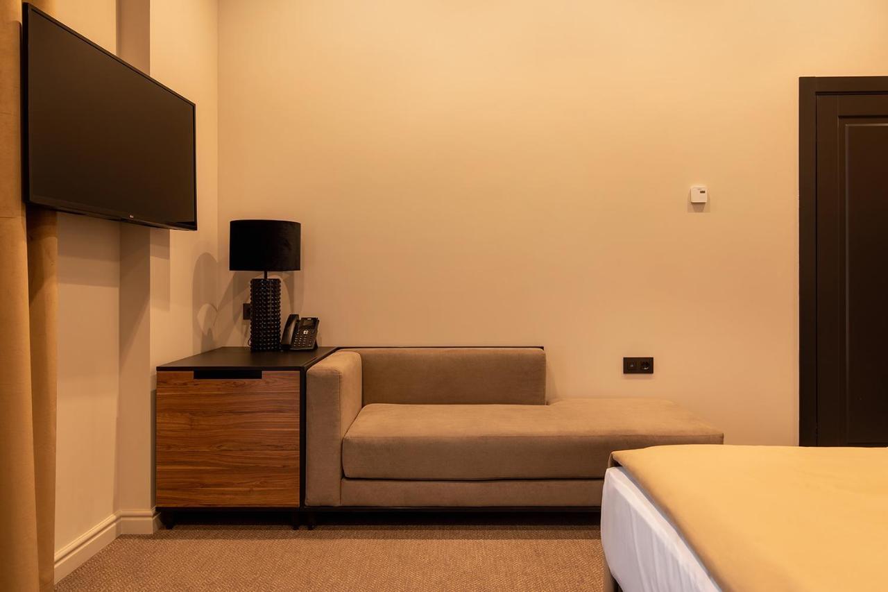 Potocki Boutique Hotel Khmelʼnytsʼkyy Exteriér fotografie
